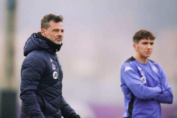 Diego Cocca, ex t&eacute;cnico de Tigres, es despedido por el Valladolid
