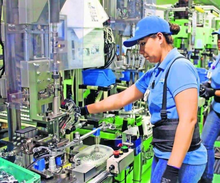 Cae 1.5% producción manufacturera al cierre de 2024