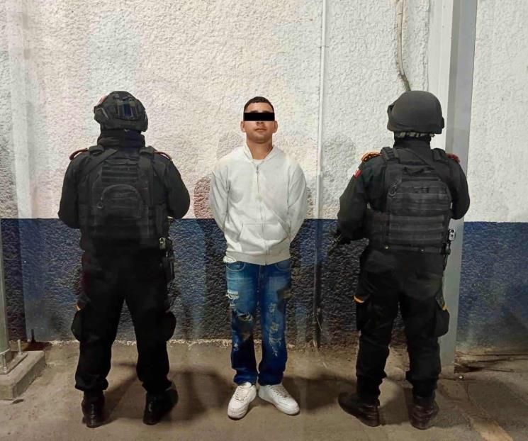 Aprehenden a joven con arma de fuego