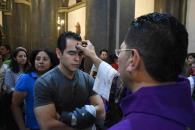 Miércoles de Ceniza 2025: ¿Qué contiene la ceniza y por qué se usa? Miércoles de Ceniza 2025: ¿Qué contiene la ceniza y por qué se usa?