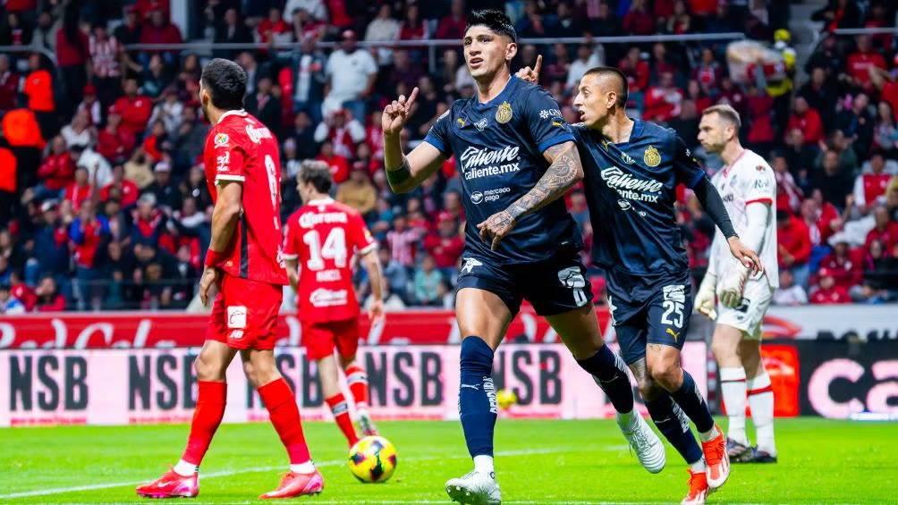 Exije Chivas audios del VAR de su partido ante Toluca