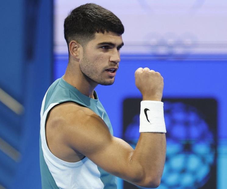 Avanza Alcaraz a cuartos de final en Doha