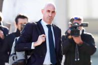 Luis Rubiales logra evadir la cárcel