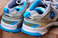 Cómo lavar los tenis en la lavadora sin que se dañen Cómo lavar los tenis en la lavadora sin que se dañen