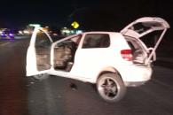 Automovilista resulta lesionado tras estrellarse contra camión