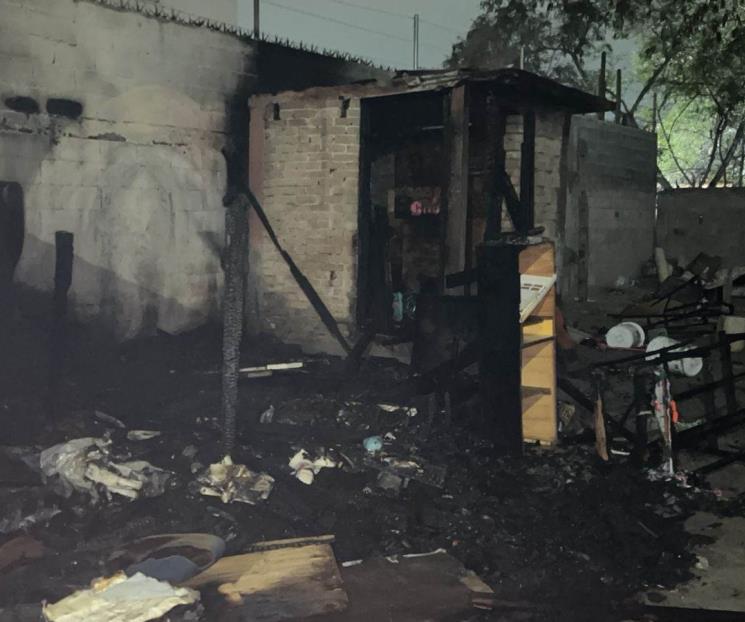 Muere hombre tras incendio de domicilio en García