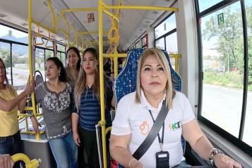 Invitan a trabajar en el transporte público