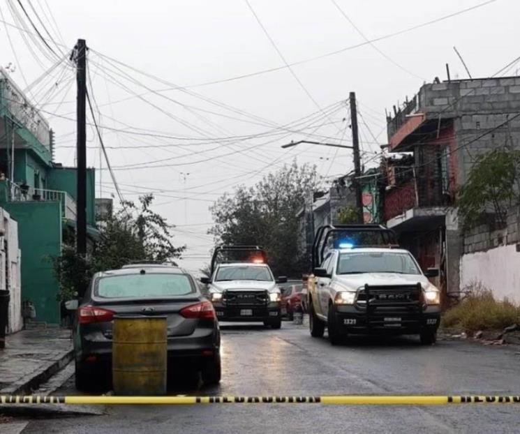 Balean con armas largas una casa en Col. 10 de Marzo Balean con armas largas una casa en Col. 10 de Marzo