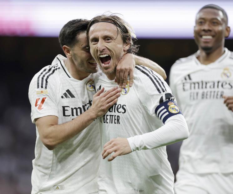 Real Madrid sigue de sublíder