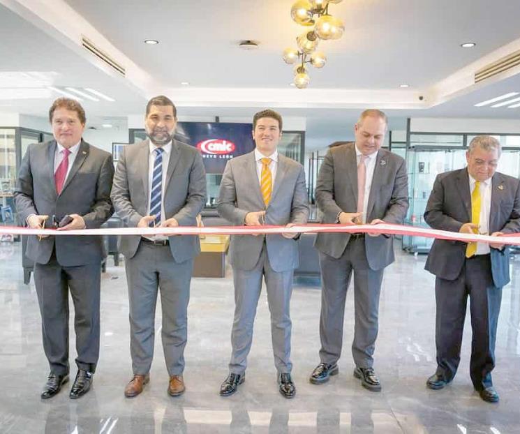 Ofrece Estado pagar adeudos a constructores del Par Vial