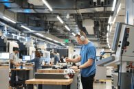 Apple abrirá otra fábrica en EUA, e invertirá 500.000 millones Apple abrirá otra fábrica en EUA, e invertirá 500.000 millones