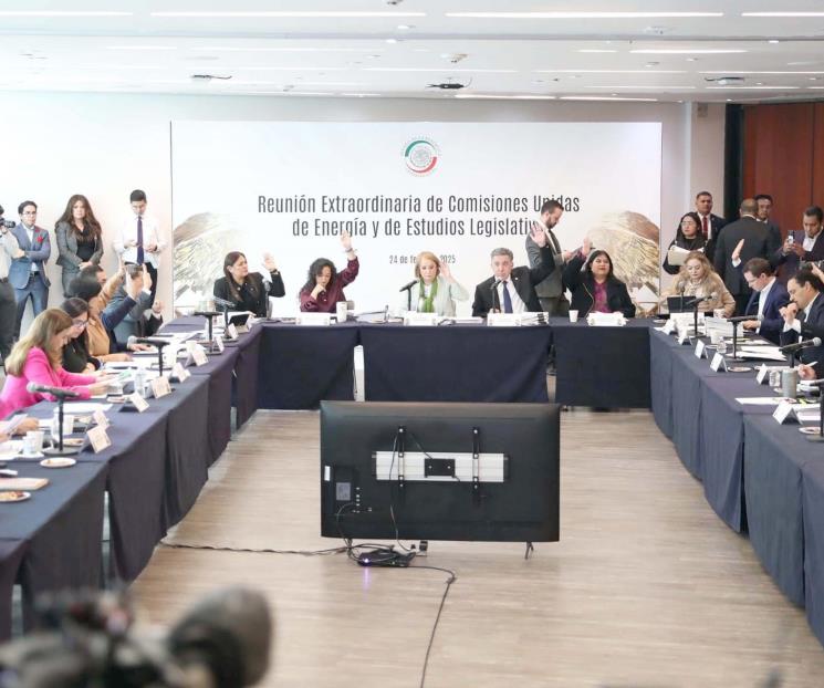 Revierten Senadores la reforma energética de EPN