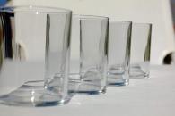 ¿Por qué nunca hay que secar los vasos boca abajo?; experta explica