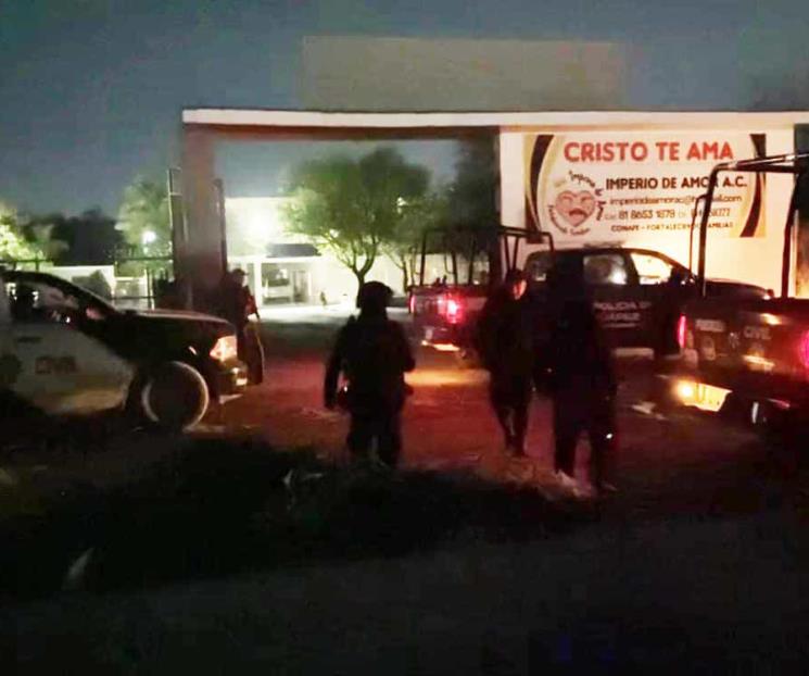 Realizan disparos frente a anexo