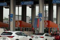 Exhorta GLPRI a gobernador se disminuyan cuotas de casetas