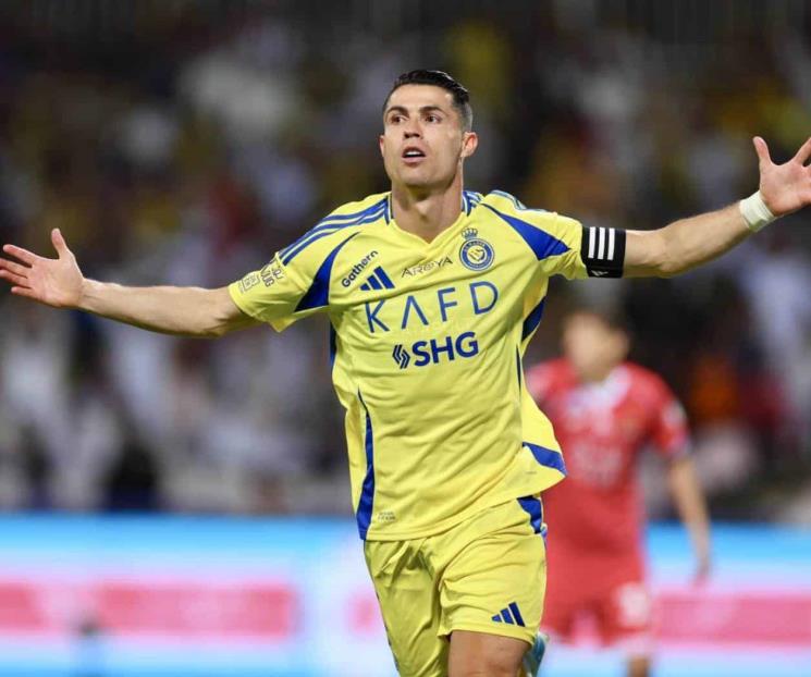 Cristiano Ronaldo anota y ya tiene 925 goles en su carrera Cristiano Ronaldo anota y ya tiene 925 goles en su carrera