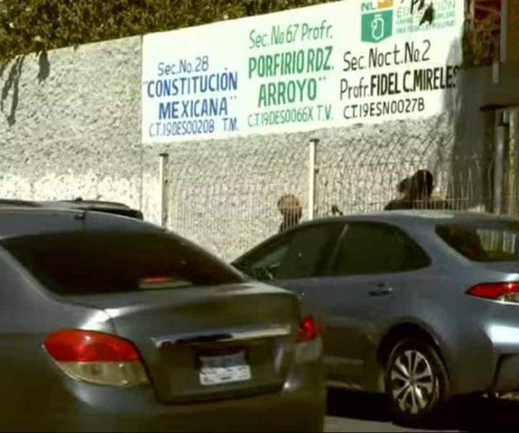 Lleva a la secundaria pistola de postas Lleva a la secundaria pistola de postas