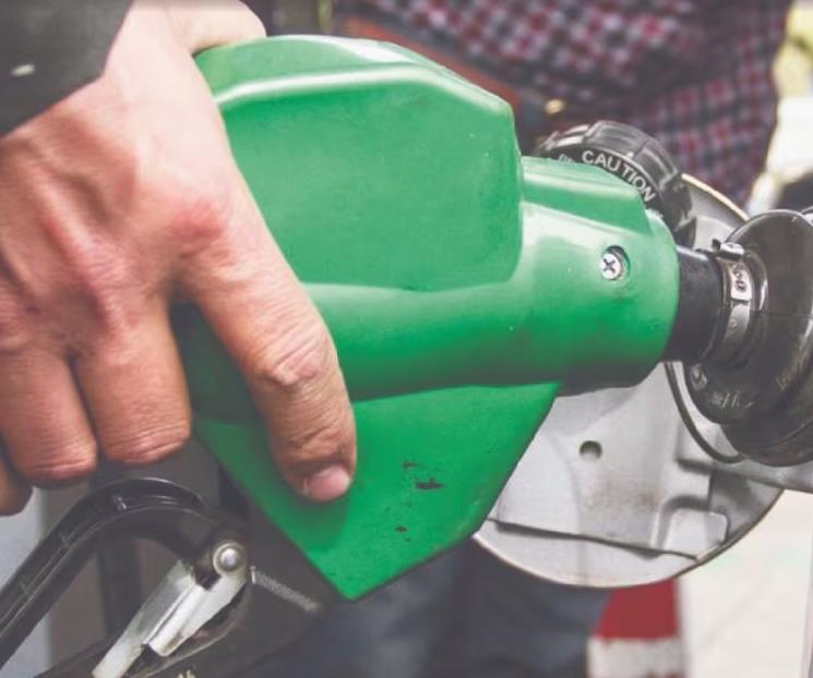 Pactan tope de precio de gasolina por seis meses Pactan tope de precio de gasolina por seis meses