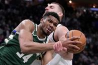 Vence Bucks a Nuggets