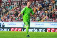 Expulsan a Nahuel Guzmán por burlarse de afición de Necaxa Expulsan a Nahuel Guzmán por burlarse de afición de Necaxa