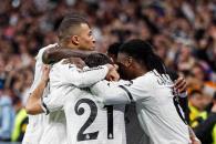 Se impone Real Madrid al Atlético en la ida de Octavos de Champions Se impone Real Madrid al Atlético en la ida de Octavos de Champions