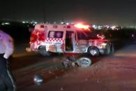 Fallece motociclista tras chocar con camión de personal en Apodaca Fallece motociclista tras chocar con camión de personal en Apodaca