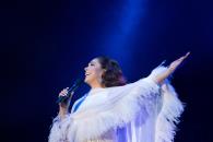 Firma Isabel Pantoja contrato para dos bioseries Firma Isabel Pantoja contrato para dos bioseries