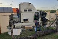 Estrella tráiler contra barda Estrella tráiler contra barda