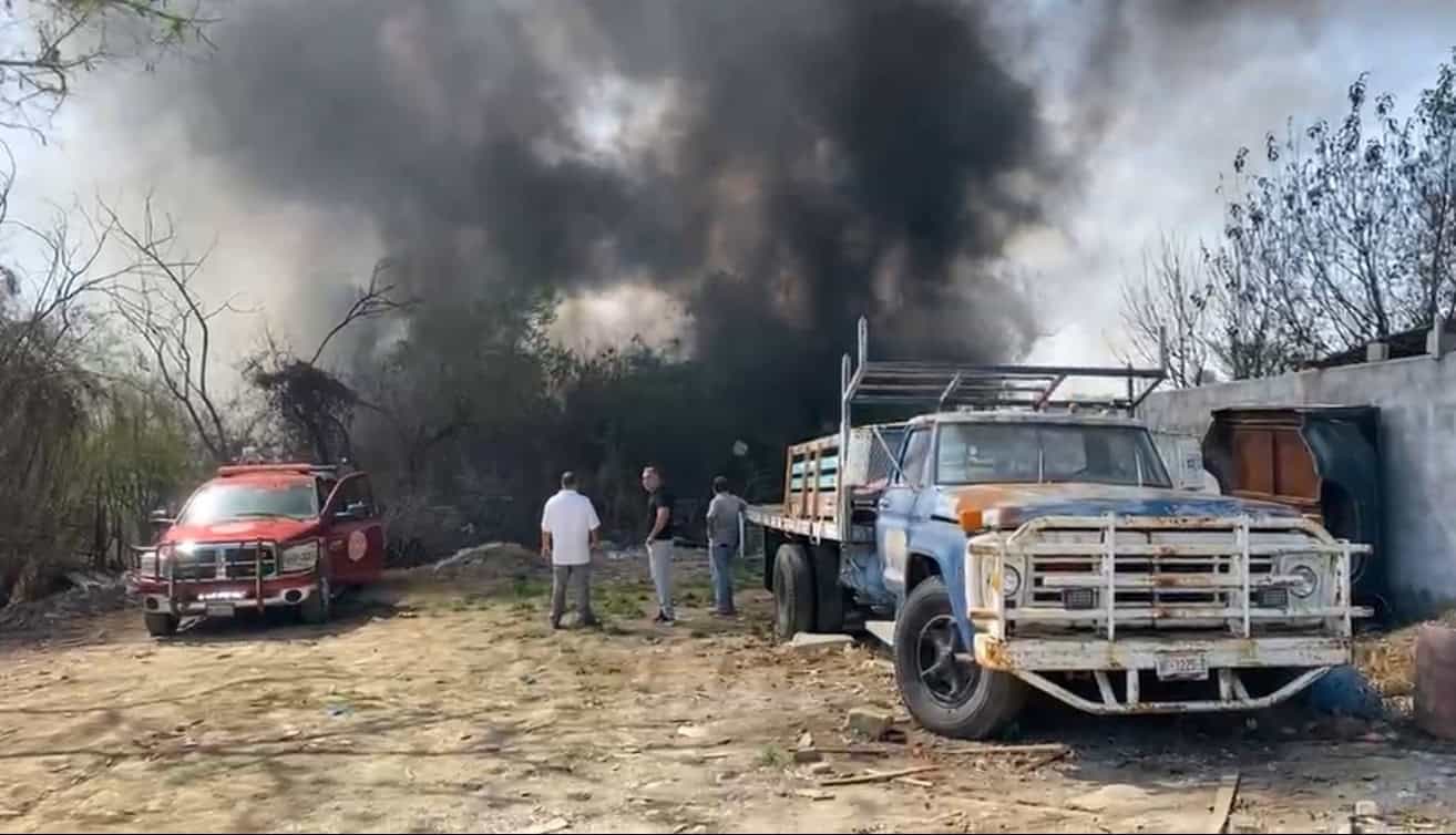 Los puestos de socorro se concentraron en el municipio de Cadereyta, al reportarse un incendio en un predio baldío de varias hectáreas de extensión.