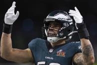 Renueva Baun con Filadelfia por 51 mdd Renueva Baun con Filadelfia por 51 mdd