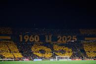 Viven fiesta en el Universitario