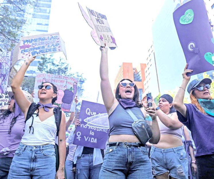 Vive México primer 8M con mujer presidenta