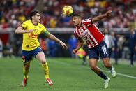 Empatan Chivas y América en el ´clásico nacional´ Empatan Chivas y América en el ´clásico nacional´