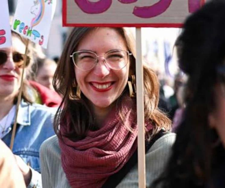 Piden a la UE defender los derechos de las mujeres