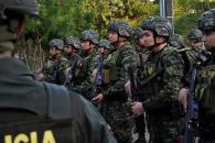 Liberan a 29 policías y militares