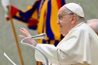 Aseguran que el Papa Francisco ya no está en “peligro inminente” Aseguran que el Papa Francisco ya no está en “peligro inminente”