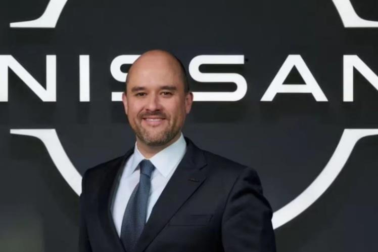 Mexicano Iván Espinosa, nuevo CEO de Nissan