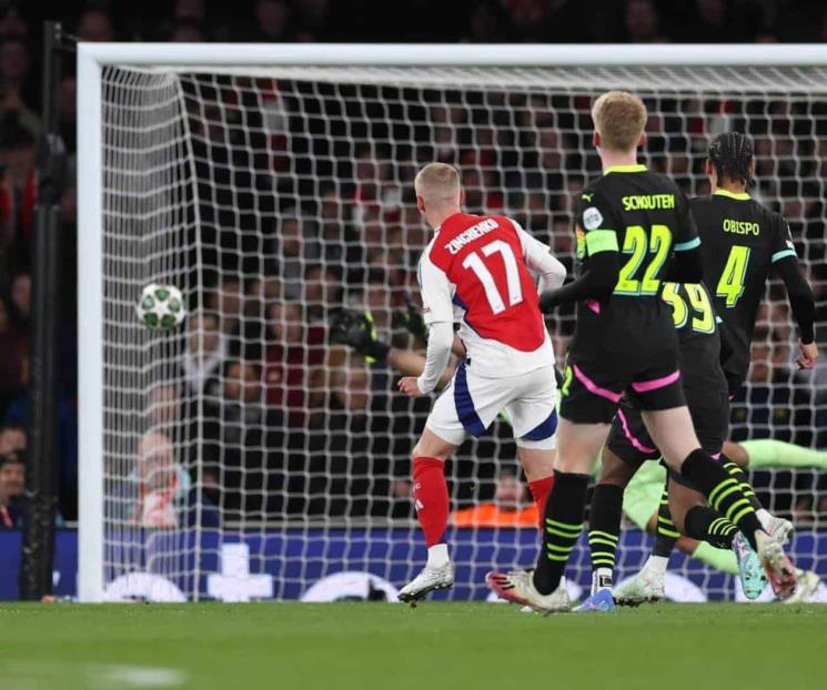 Arsenal empata y supera al PSV para avanzar a Cuartos de Champions