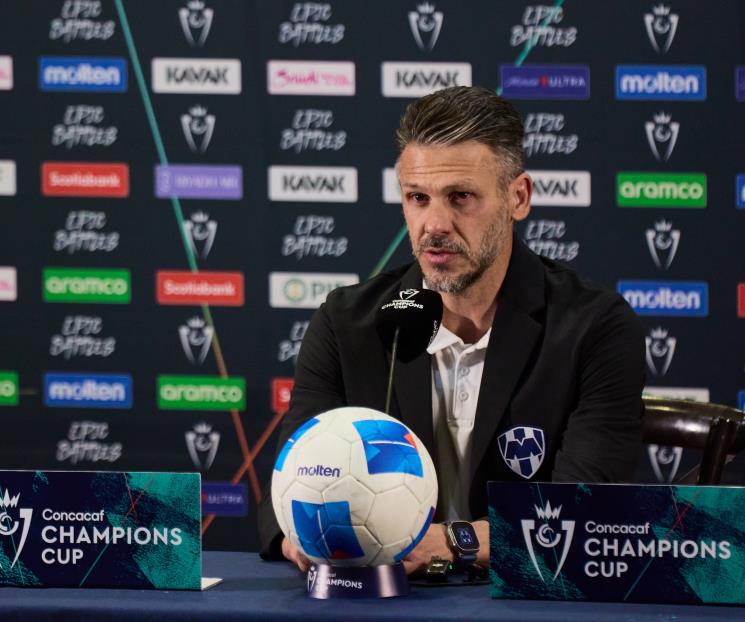 Demichelis se disculpa con afición de Rayados