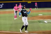 Sultanes femenil, a medio camino de la final