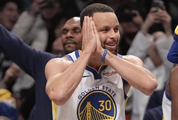 Alcanza Stephen Curry los 4 mil triples en la NBA