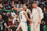 Celtics aseguran su lugar en los playoffs