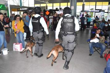 Refuerzan vigilancia en la central camionera