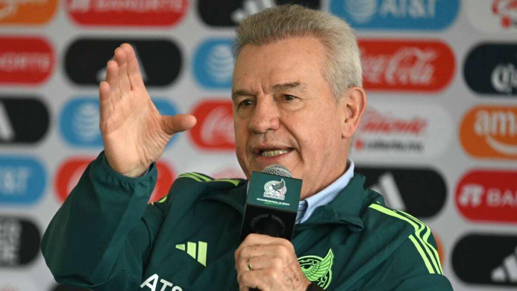 Pide Vasco Aguirre disciplina y compromiso a Selección Mexicana