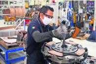 Producción manufacturera disminuye 0.4% en enero Producción manufacturera disminuye 0.4% en enero