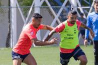 Ensayan Rayados la táctica fija