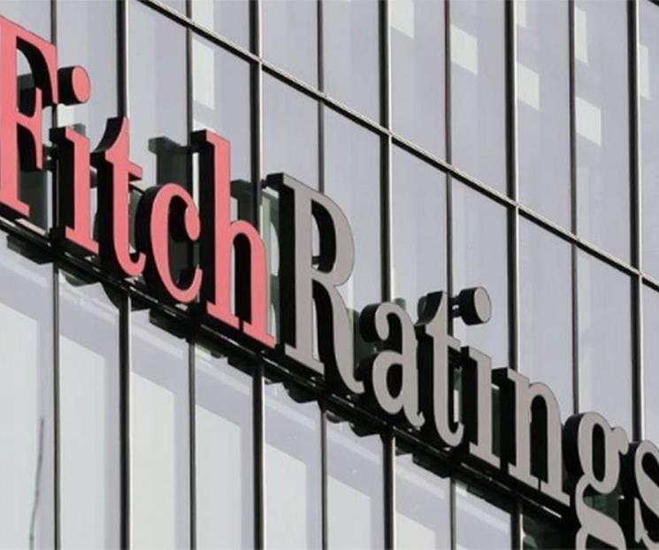 Fitch prevé recesión técnica para México por aranceles de EU