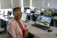 Brinda a estudiantes sus conocimientos sobre inteligencia artificial Brinda a estudiantes sus conocimientos sobre inteligencia artificial