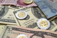 Cae peso ante dólar con depreciación de 0.86%