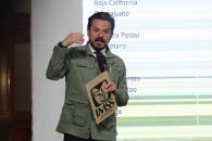 Sheinbaum rechaza salida de Zoé Robledo del IMSS